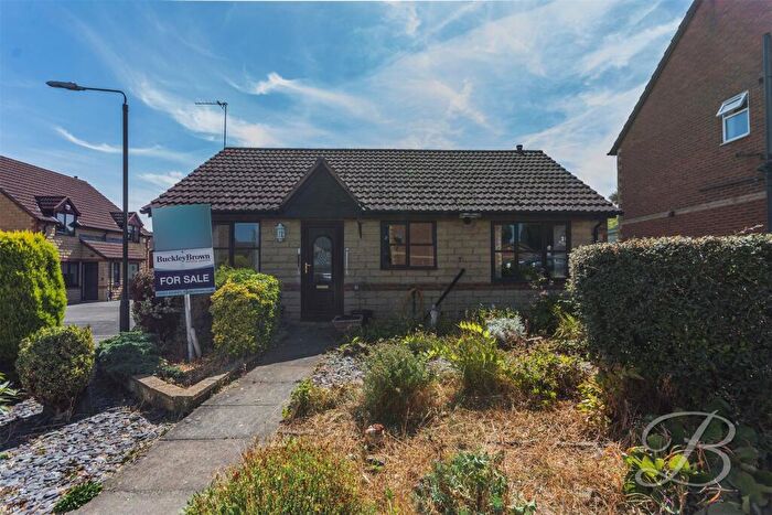 2 Bedroom Detached Bungalow For Sale In Violet Close, Shirebrook, Mansfield, NG20