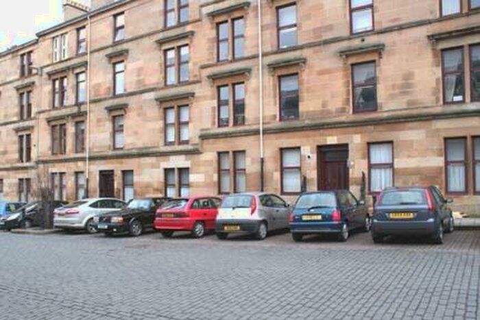 1 Bedroom Flat To Rent In Blantyre Street, Yorkhill, G3