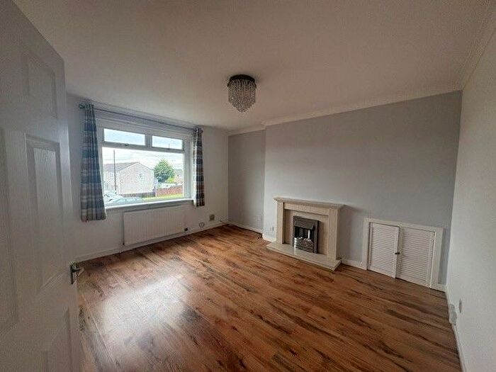 2 Bedroom Flat To Rent In Meikle Earnock Road, Hamilton, ML3