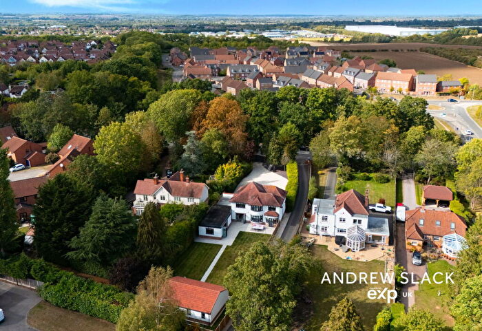 6 Bedroom Detached House For Sale In Beacon Hill Road, Newark, NG24