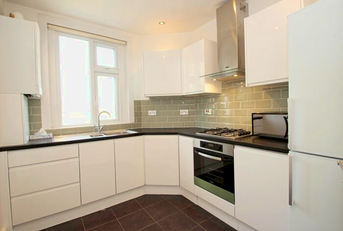 2 Bedroom Flat To Rent In Oxford Road, Harrow, HA1