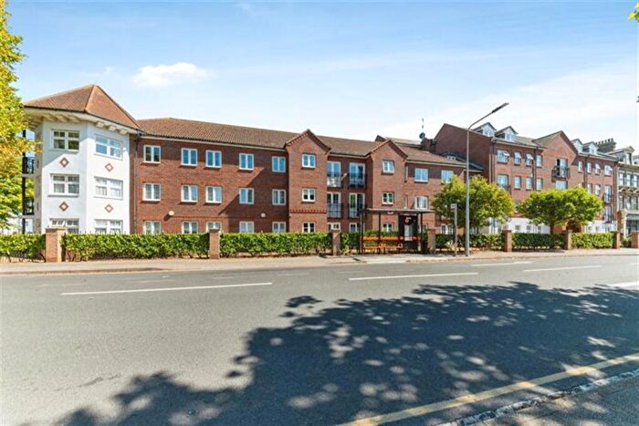 2 Bedroom Flat To Rent In Coleman Court, Station Road, CO15