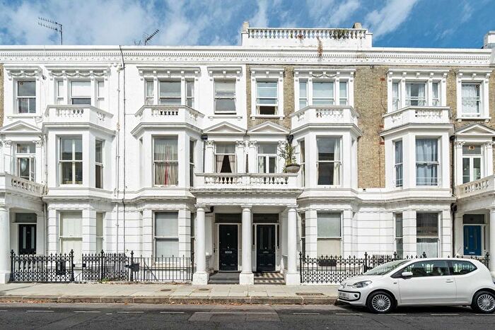 1 Bedroom Flat To Rent In Perham Road, West Kensington, W14