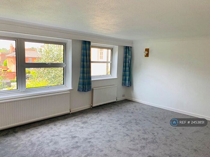 2 Bedroom Flat To Rent In Quay Street, Woodbridge, IP12