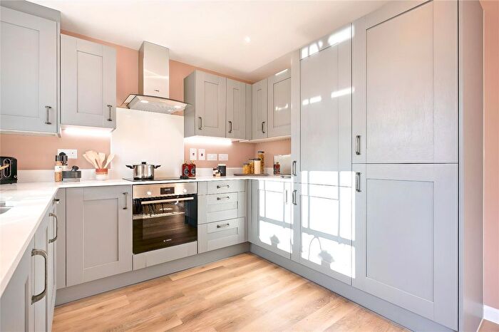 3 Bedroom Semi-Detached House For Sale In Pinhoe, Exeter, EX4