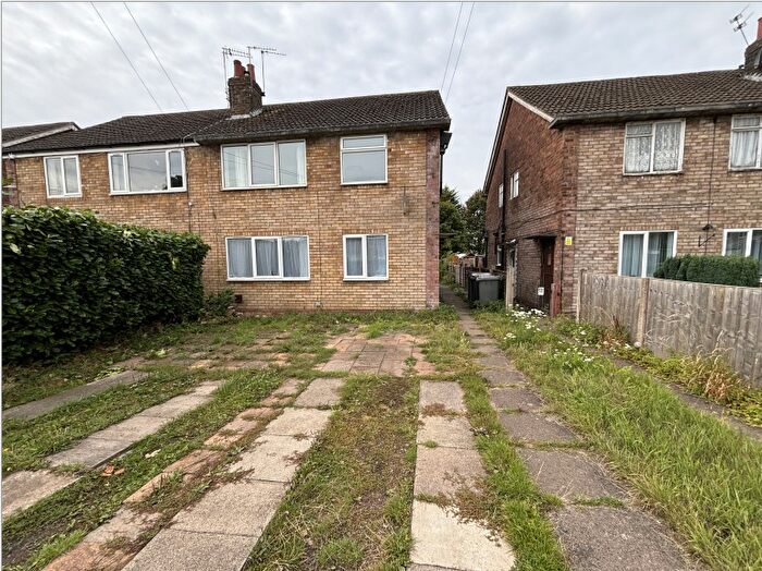 2 Bedroom Flat To Rent In Tudor Road, Nuneaton, CV10