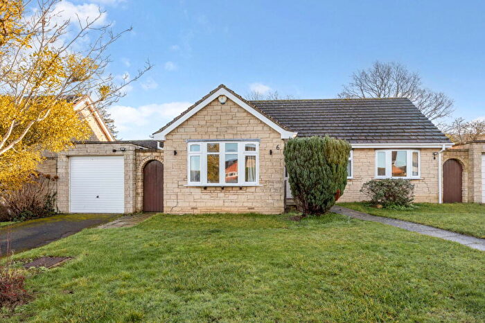 3 Bedroom Detached Bungalow For Sale In Gable Point, Woodmancote, Cheltenham, GL52