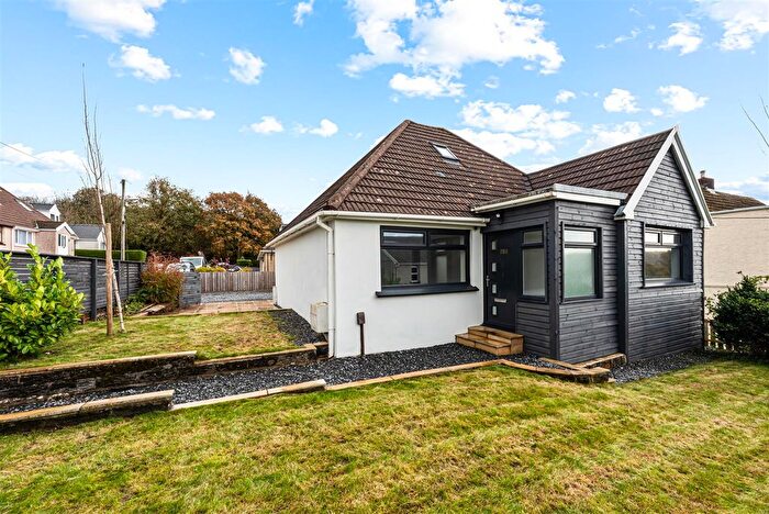 3 Bedroom Detached Bungalow For Sale In Waun Road, Loughor, Swansea, SA4