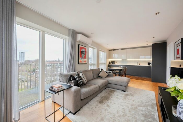 2 Bedroom Flat To Rent In Prospect Row, London, E15