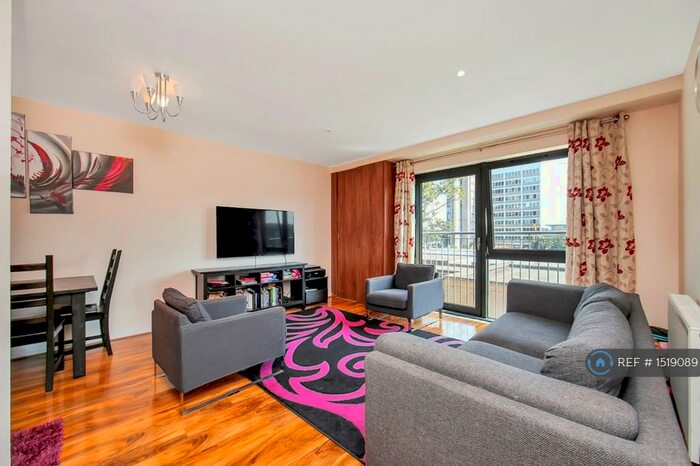 2 Bedroom Flat To Rent In Central House, Barking, IG11