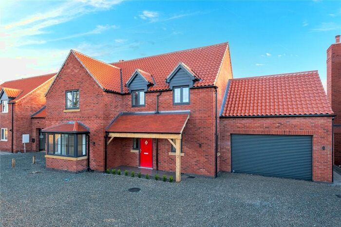 4 Bedroom Detached House For Sale In George Street, Helpringham, Sleaford, Lincolnshire, NG34