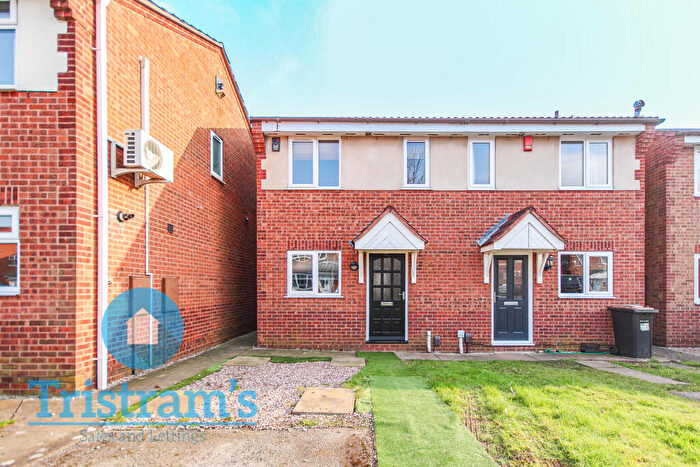 2 Bedroom Semi-Detached House To Rent In Ayton Gardens, Beeston, NG9