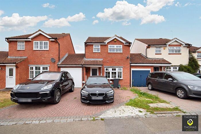 3 Bedroom Detached House For Sale In Chapel Gardens, Quedgeley, Gloucester, GL2
