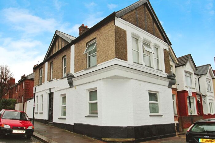 Studio To Rent In Chertsey Street, London, SW17