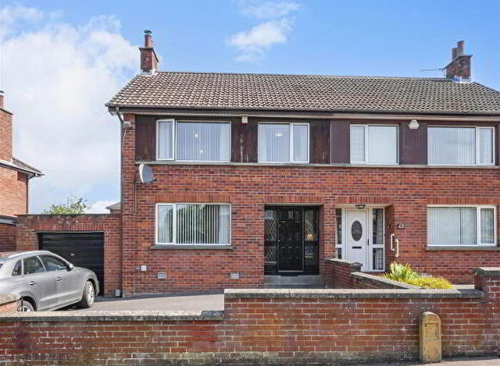 3 Bedroom Semi-Detached House For Sale In Martinville Park, Belfast, BT8