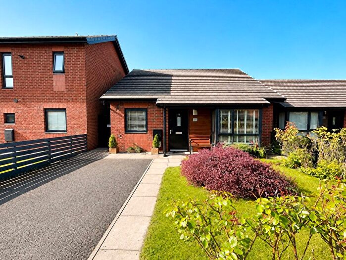 2 Bedroom Bungalow For Sale In Bridgemill Close, Liverpool, Merseyside, L27