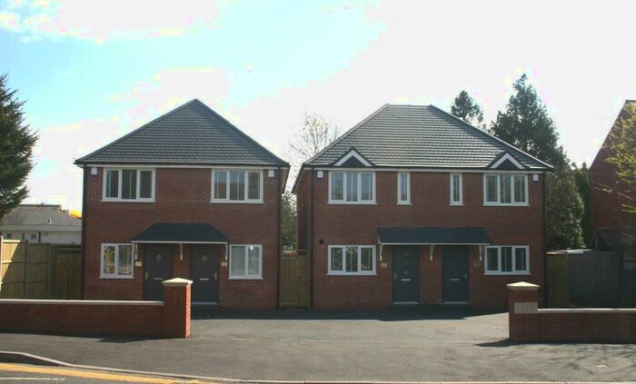 3 Bedroom Terraced House To Rent In Station Road, Balsall Common, Coventry, CV7