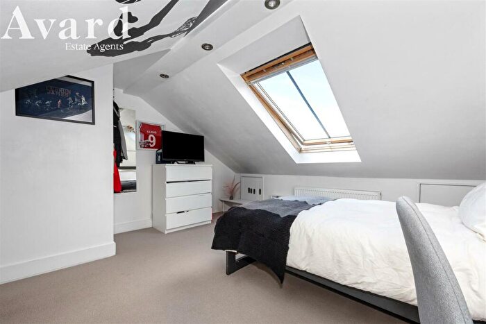 3 Bedroom Terraced House For Sale In Princes Road, Brighton, BN2