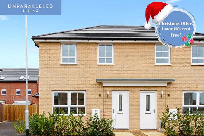 3 Bedroom Semi Detached House To Rent In Ostler Road, Norwich, Norfolk, NR13