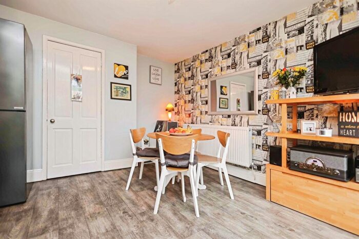 3 Bedroom Terraced House For Sale In Lindridge Drive, Minworth, Sutton Coldfield, B76
