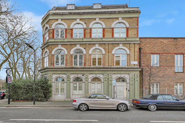 1 Bedroom Flat To Rent In Lansbury Mansions, A Annis Road, London, E9