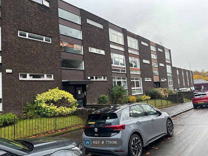 2 Bedroom Flat To Rent In Lauderdale Gardens, Glasgow, G12