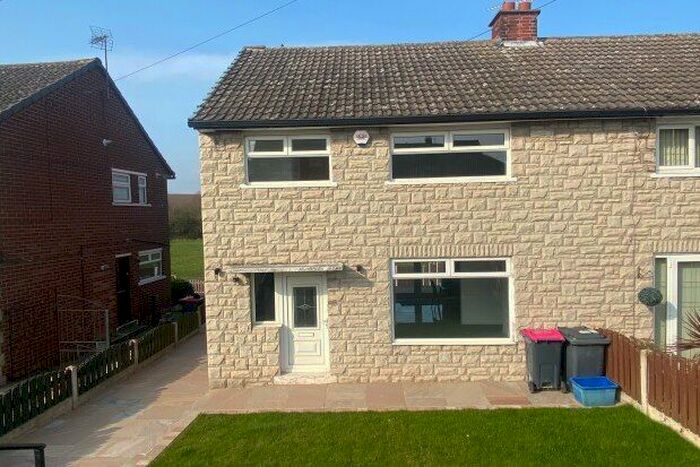 3 Bedroom Property To Rent In Hague Avenue, Rotherham, S62