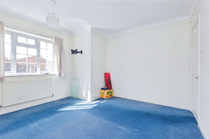 2 Bedroom Bungalow For Sale In Griffin Close, Thurmaston, Leicester, Leicestershire, LE4