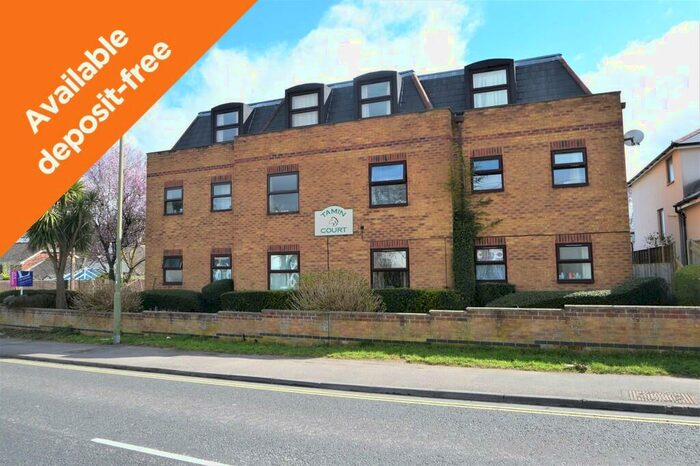 2 Bedroom Apartment To Rent In Bournemouth Road, Chandler's Ford, SO53