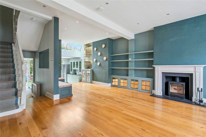 4 Bedroom Property To Rent In Thornfield Road, Shepherds Bush Green, W12