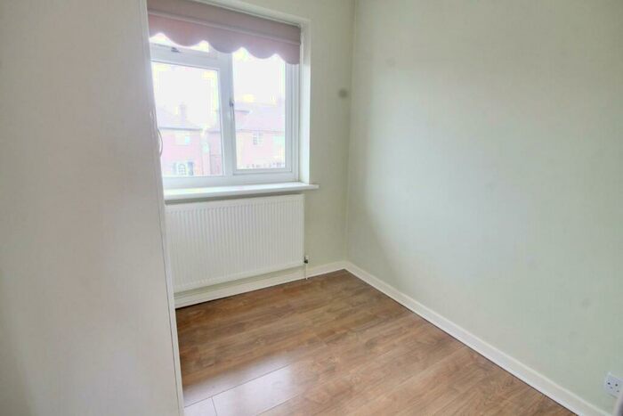 3 Bedroom Terraced House To Rent In Palmers Way Cheshunt Waltham Cross, EN8