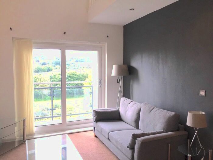 2 Bedroom Flat To Rent In Phoebe Road, Pentrechwyth, Swansea SA1