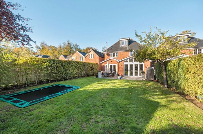 5 Bedroom Detached House For Sale In St. Marks Road, Binfield, Bracknell, Berkshire, RG42
