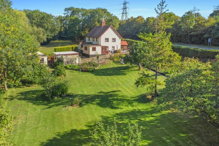3 Bedroom Semi-Detached House For Sale In Badley, Ipswich, Suffolk, IP6