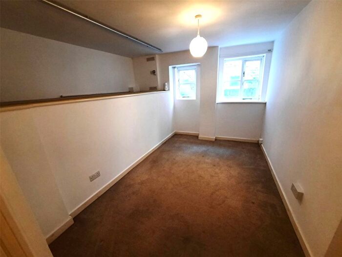 1 Bedroom Flat For Sale In Peak Hill, Sydenham, London, SE26