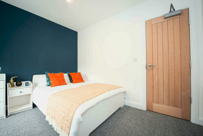 1 Bedroom Flat To Rent In Back Manor Terrace, Leeds, LS6