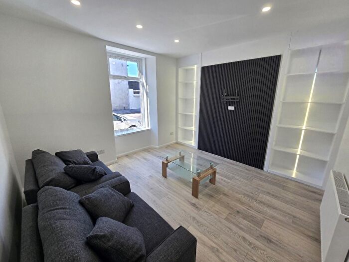 1 Bedroom Flat To Rent In Holland Street, City Centre, Aberdeen, AB25