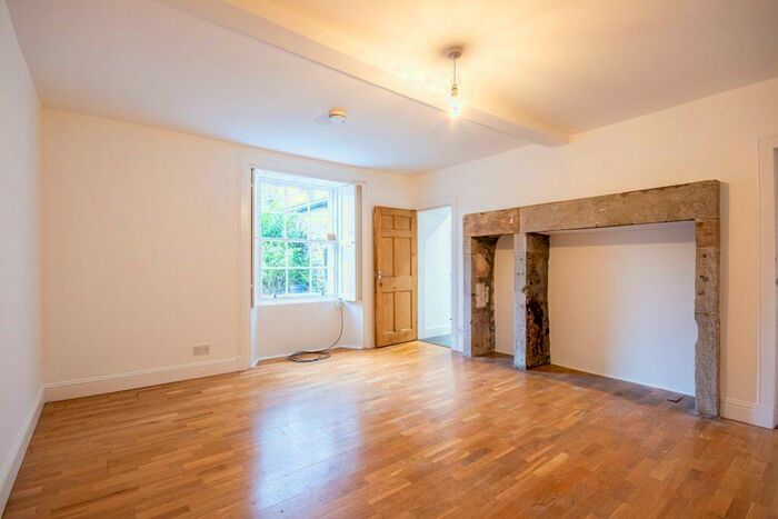 2 Bedroom Flat To Rent In L &#; Salisbury Road, Edinburgh, EH16