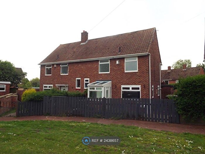 4 Bedroom Semi-Detached House To Rent In Mornington Avenue, Newcastle Upon Tyne, NE3