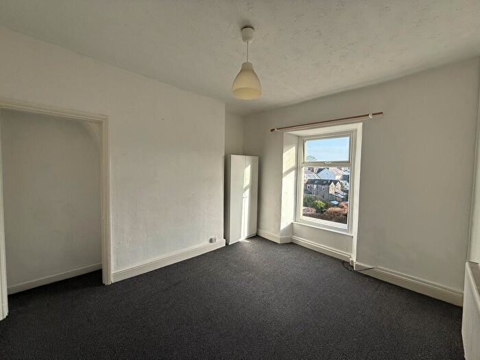 1 Bedroom Apartment To Rent In Maughan Terrace, Penarth, CF64