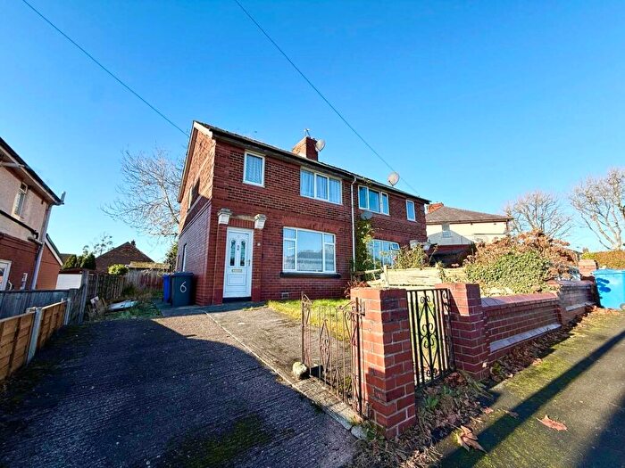 3 Bedroom Semi Detached House For Sale In Keswick Road, Worsley, M28