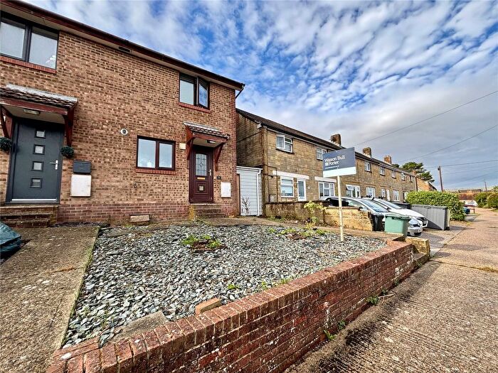 2 Bedroom End Of Terrace House For Sale In Cookworthy Road, Newport, Isle Of Wight, PO30