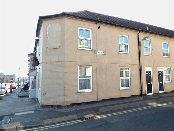 1 Bedroom Flat To Rent In Milton Road West, Lowestoft, NR32