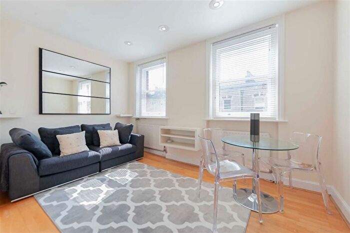 1 Bedroom Flat To Rent In Fulham Road, London, SW10