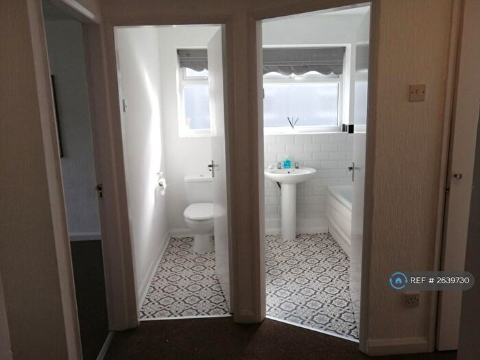 2 Bedroom Bungalow To Rent In Beech Drive, Formby, Liverpool, L37
