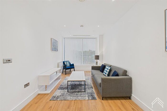 1 Bedroom Flat To Rent In West Gate House, London, W5