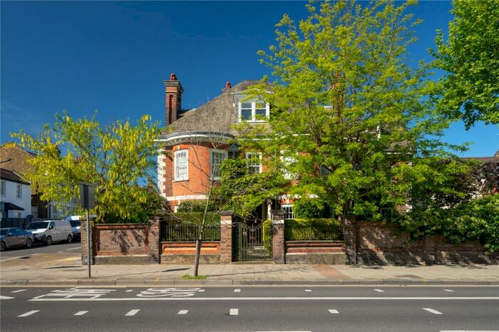 5 Bedroom House To Rent In Harrow Road, Kensal Rise, Westminster, NW10