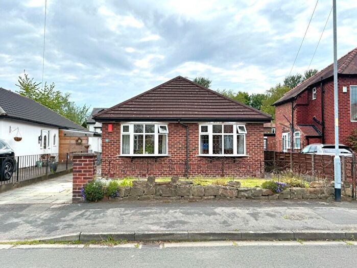 2 Bedroom Detached Bungalow For Sale In Ennerdale Drive, Sale, M33