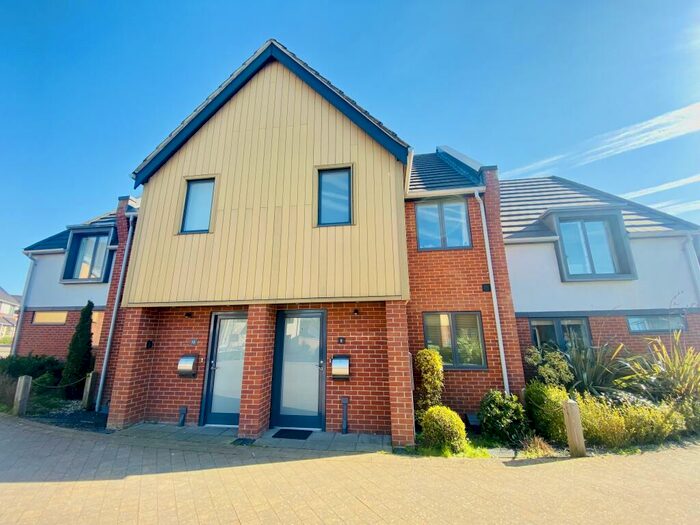 2 Bedroom House To Rent In Blaxter Way, NR7