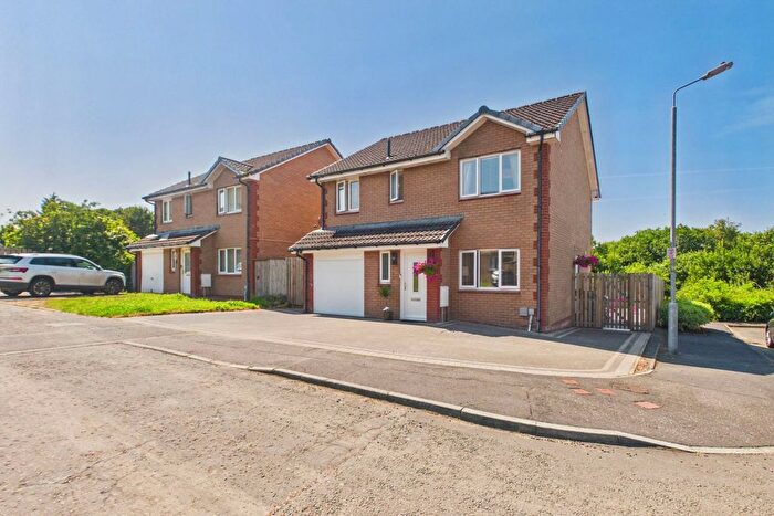 4 Bedroom Detached House For Sale In Priory Lane, Lesmahagow, ML11